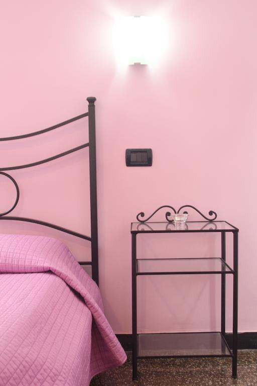 Bed & Breakfast La Rosa Dei Venti Genua Pokój zdjęcie